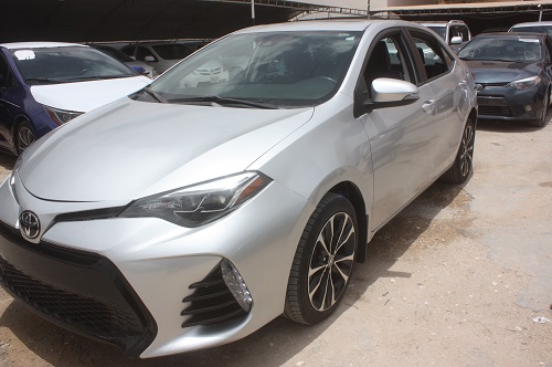 TOYOTA Corolla 2018